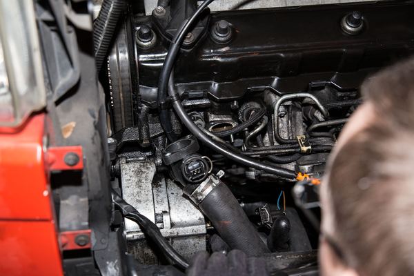 Fotos: Technik-Arbeiten – Bild 1