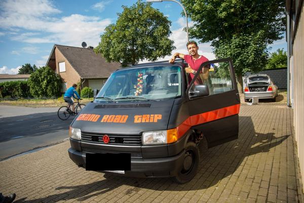 Lackierung: Von Rot zu Schwarz