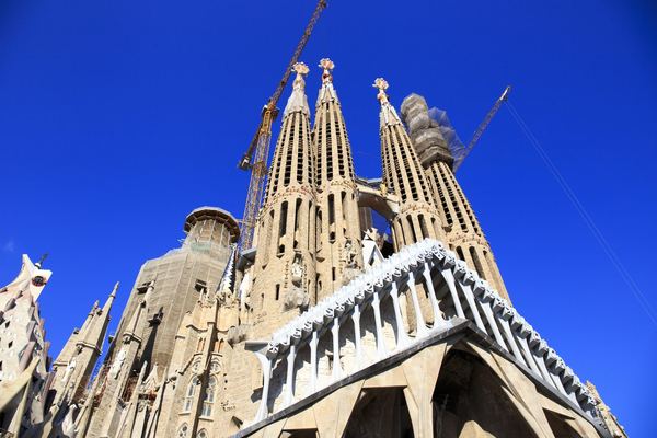 Tag 16 & 17 – Barcelona: Gaudí, Strand und Stadt am Meer